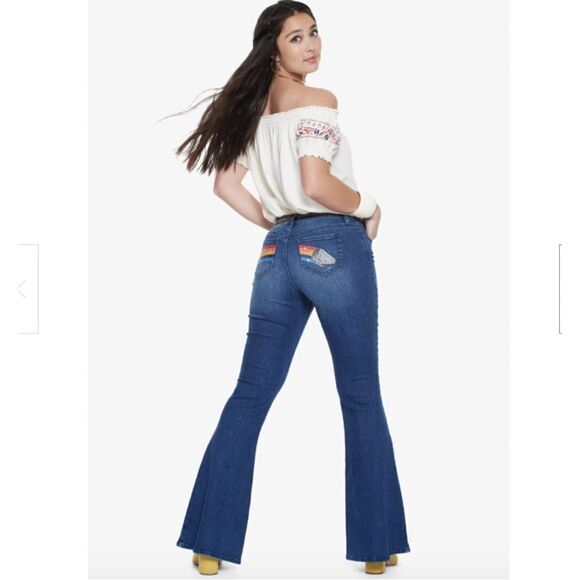 STAR WARS x Hot Topic Han Solo Millenium Falcon Bell Bottom Jeans Jr Size 3 - Picture 1 of 16